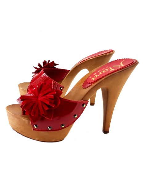 RED PATENT LEATHER HELL CLOG