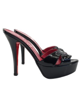 BLACK AND RED PATENT LEATHER SANDAL