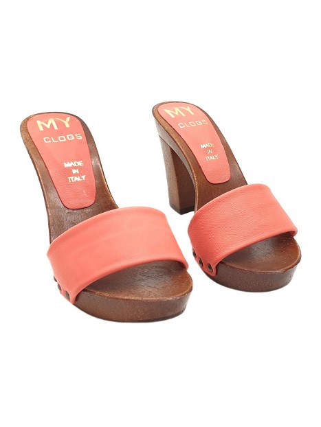 CORAL COLORED CLOGS WITH COMFY HEEL