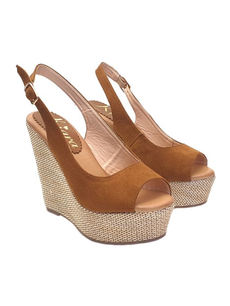WEDGE SANDALS BROWN COLOUR