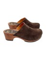 SWEDISH CLOGS IN BROWN SUEDE