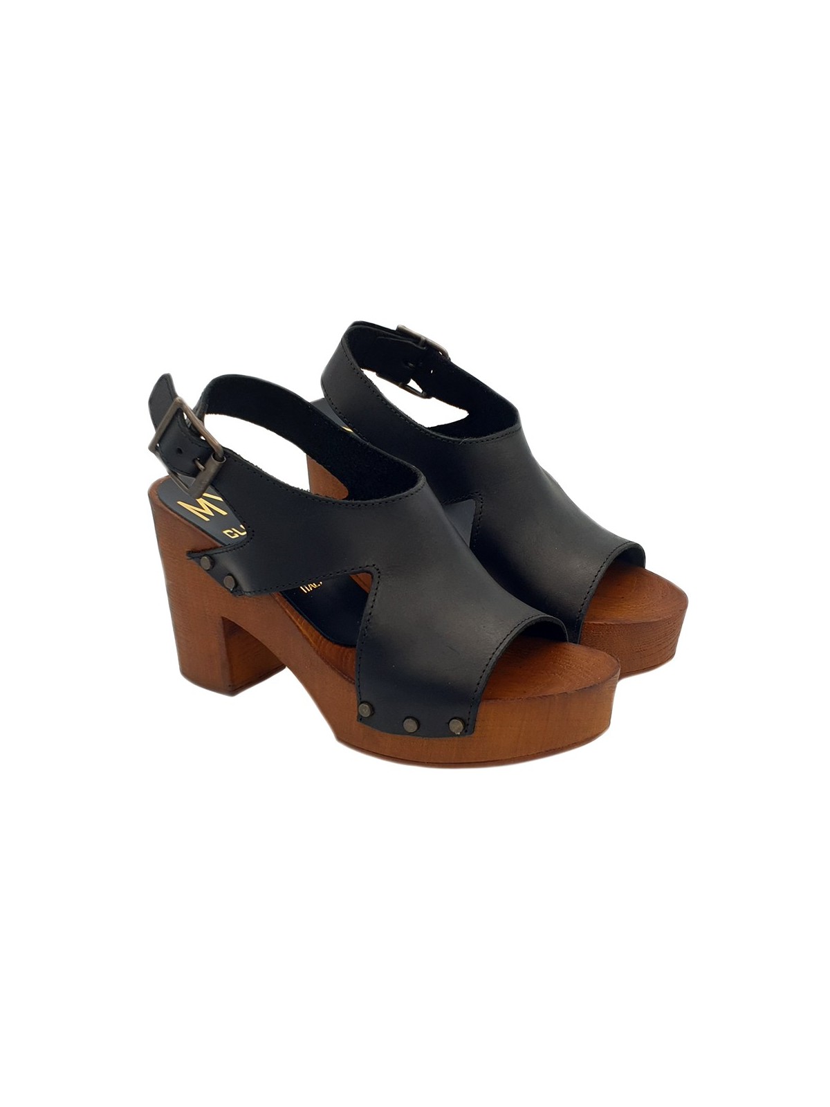 CLOGS BLACK IN LEATHER AND COMFY HEEL 9
