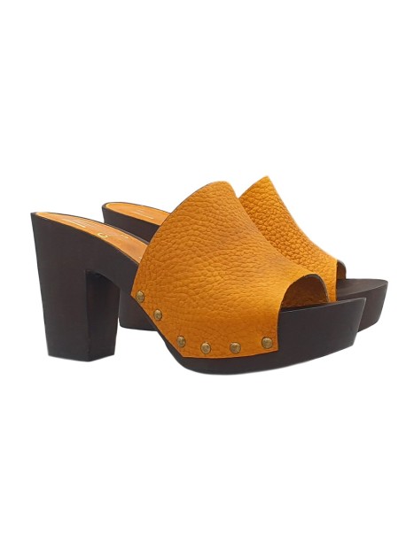 OPEN CLOGS IN YELLOW LEATHER WITH HEEL 9