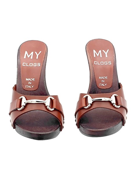 CLOGS IN BROWN LEATHER