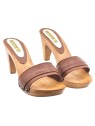 CLOGS WITH DOUBLE BROWN BAND AND 9.5 HEEL