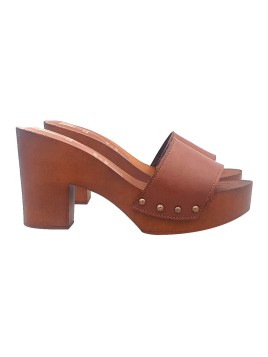 LEATHER CLOGS WITH HEEL 9 CM
