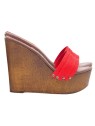 RED WEDGE CLOG