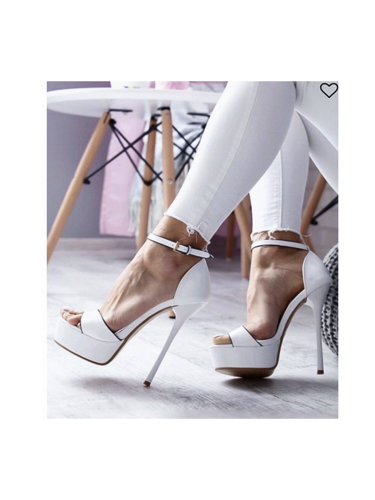 WHITE PATENT LEATHER SANDAL WITH HIGH HEEL