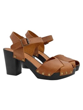 BROWN LEATHER SANDALS WITH STRAP