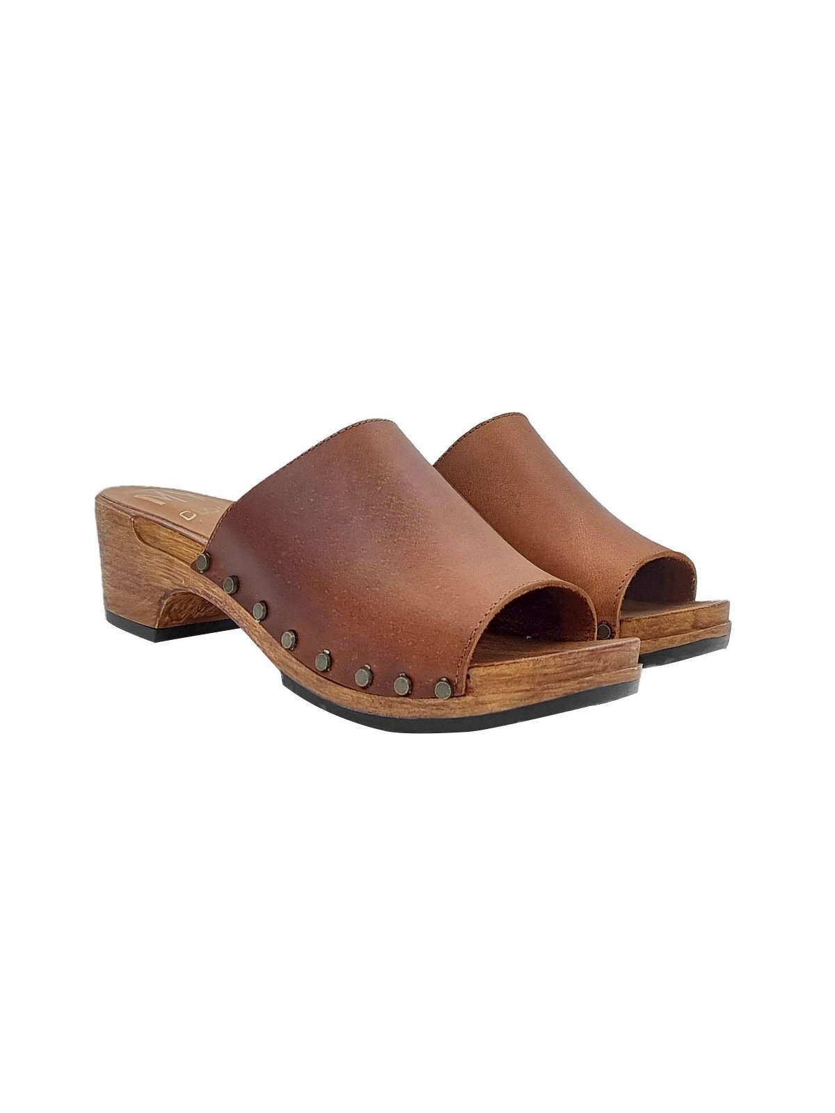 LOW BROWN CLOGS WITH WIDE LEATHER BAND