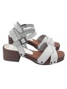 WHITE LOW SANDALS WITH CROSSED BANDS AND STRAP