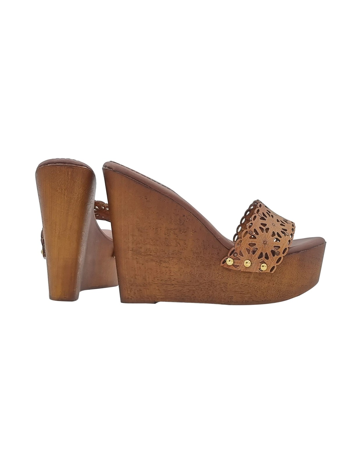 BROWN WEDGE SANDALS WITH LASERED BAND