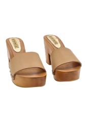 LIGHT BROWN LEATHER CLOGS WITH 9 CM HEEL