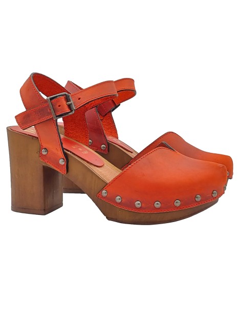 RED DUTCH LEATHER CLOGS