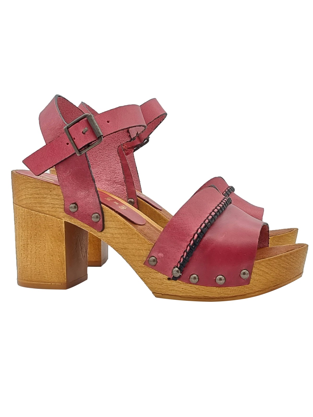 WOMEN'S SANDALS IN FUCHSIA LEATHER WITH STRAP