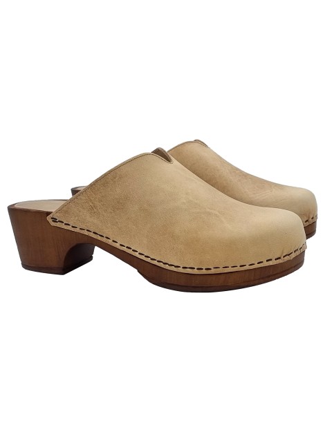 SWEDISH CLOGS IN TAUPE COLOR LEATHER