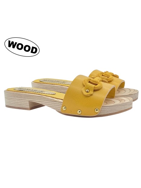 YELLOW LEATHER CLOGS WITH 2,5 CM HEEL